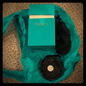 Tieks box, flower and bag